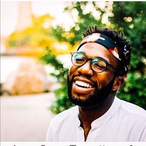 Meet your Posher, Zachary